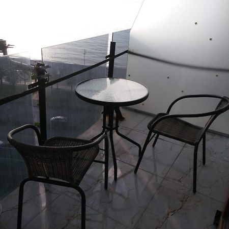 Apartment On The Back Sea 바투미 외부 사진