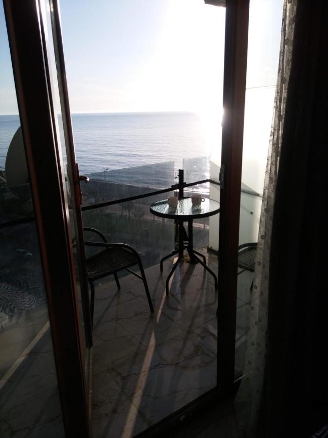 Apartment On The Back Sea 바투미 외부 사진