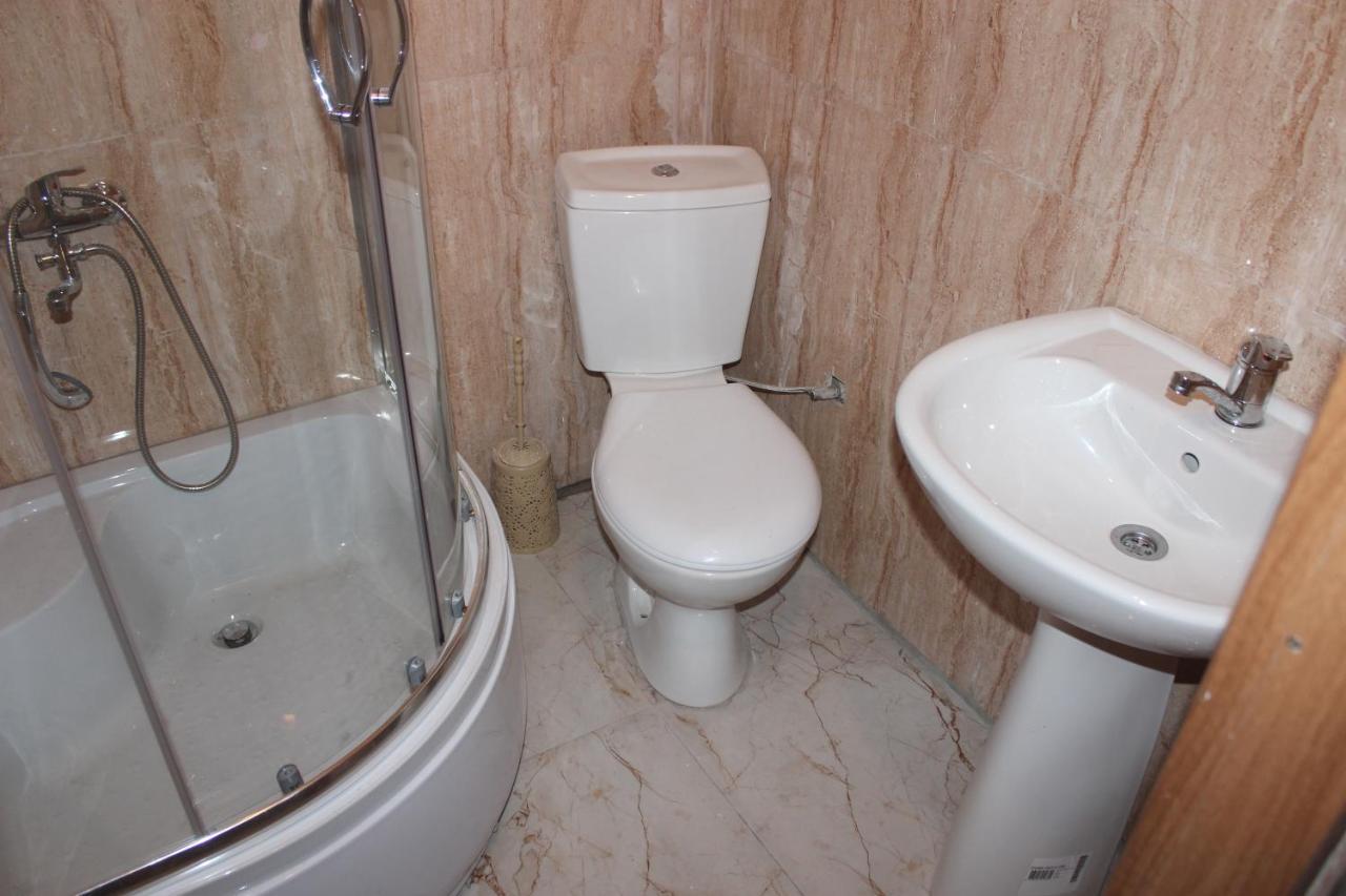 Apartment On The Back Sea 바투미 외부 사진